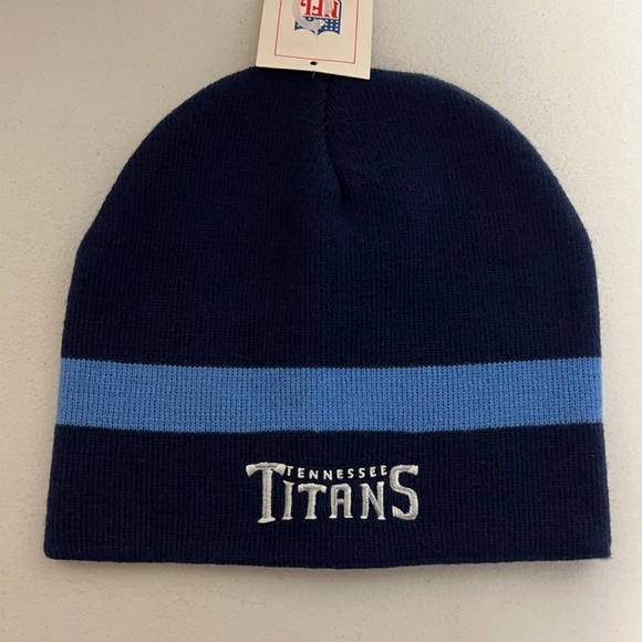 Tennessee Titans NFL Embroidered Beanie Hat Deadstock Streetwear - Picture 1 of 9